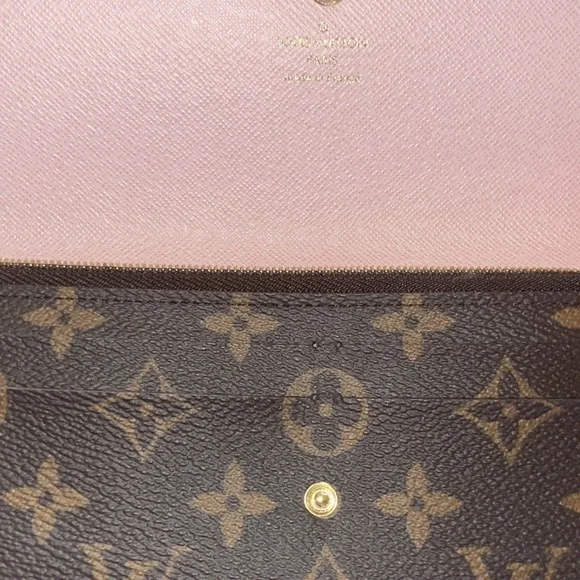 Louis Vuitton wallet - Picture 5 of 8